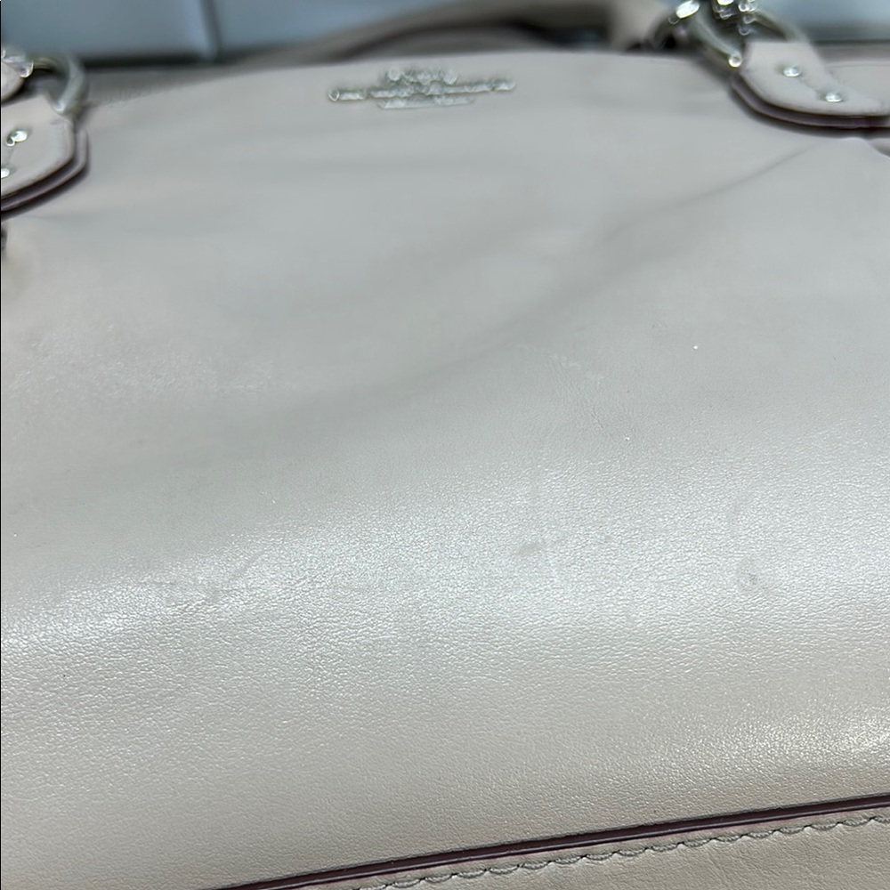 Coach Tan Shoulder Bag - Picture 14 of 16